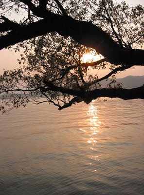 hangzhou.xi.hu.sunset.jpg