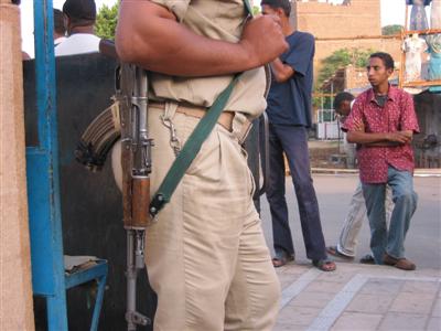 egypt.tight.security.jpg