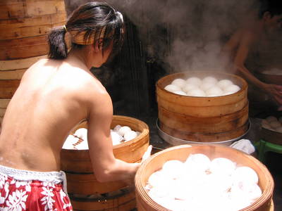 cheung.chau.buns.jpg