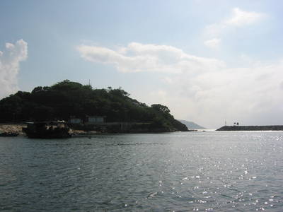 cheung.chau.sea.jpg