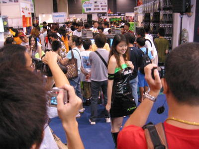 hong.kong.comics.festival.xbox.chick.jpg