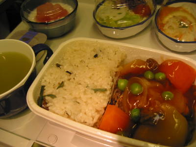 japan.airplane.food.20050408.jpg